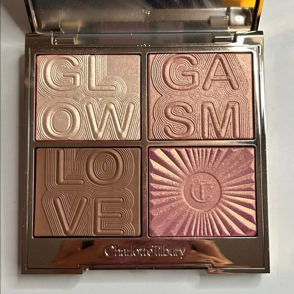 Charlotte Tilbury Pastel Sunburst Compact - Pink, Purple, Blue, Cream - Picture 1 of 3
